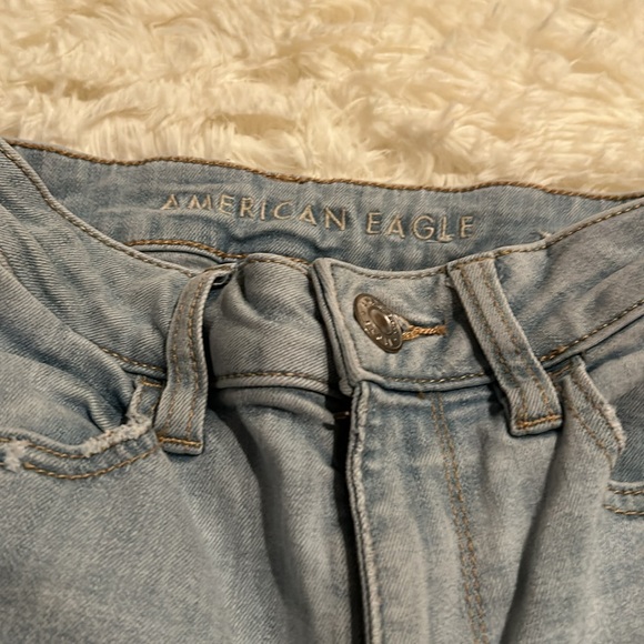 American Eagle Ripped Jeans - Picture 5 of 7
